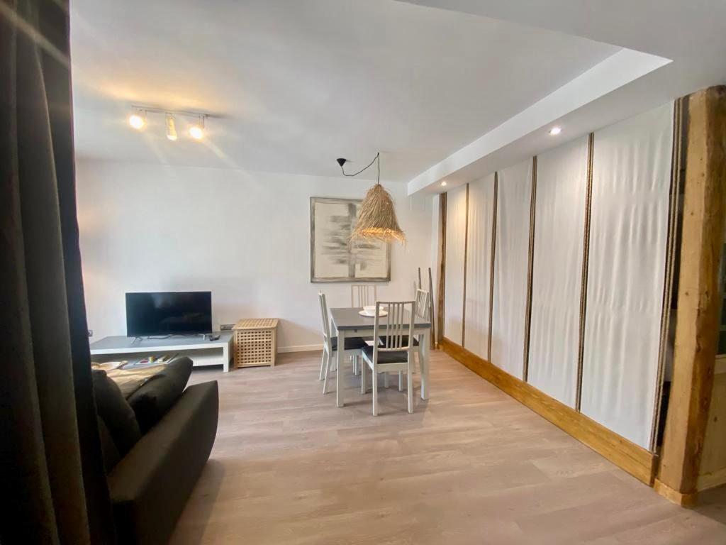 Luxury House Valencia D'Aneu 아파트 외부 사진