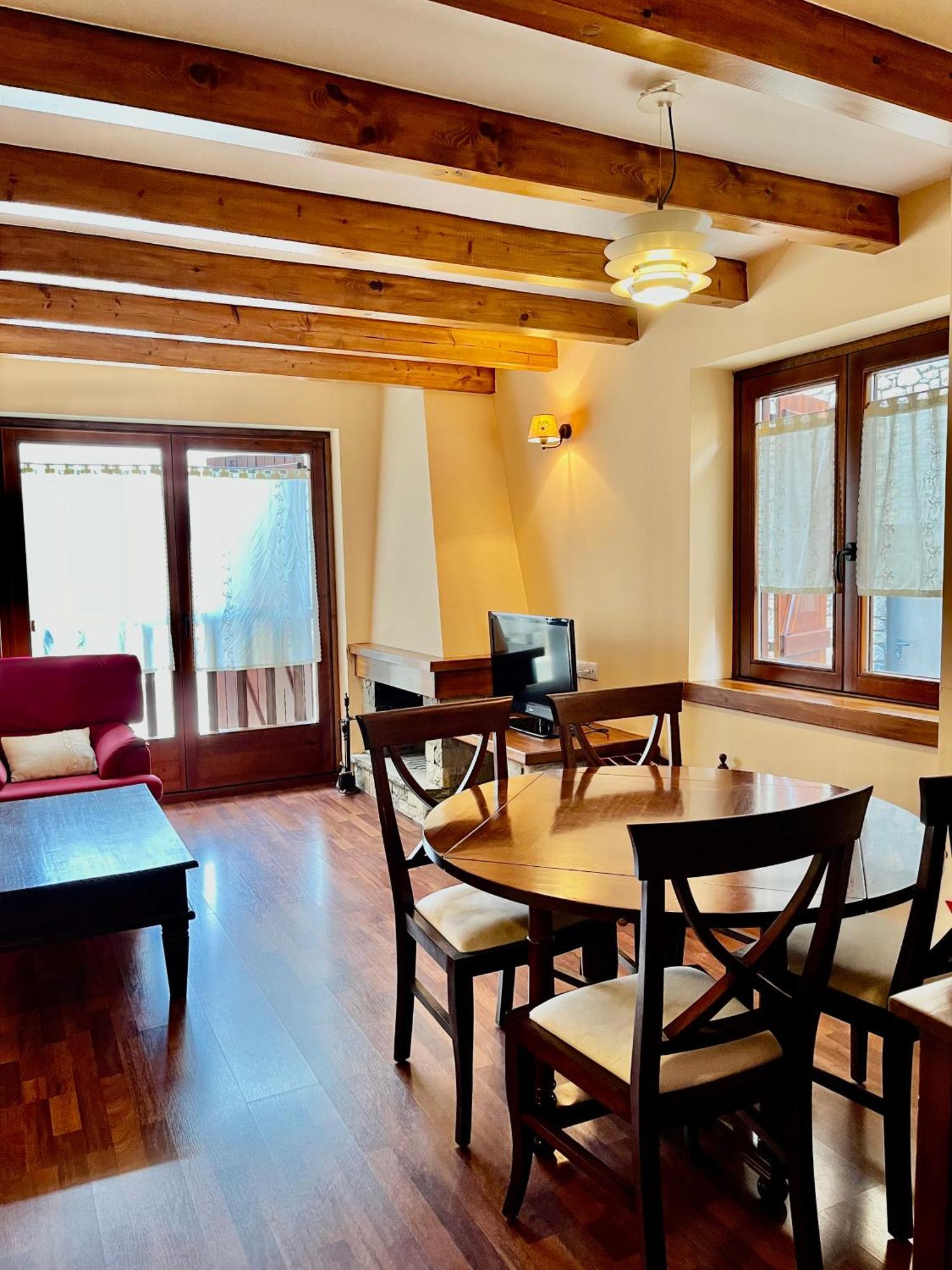 Luxury House Valencia D'Aneu 아파트 외부 사진