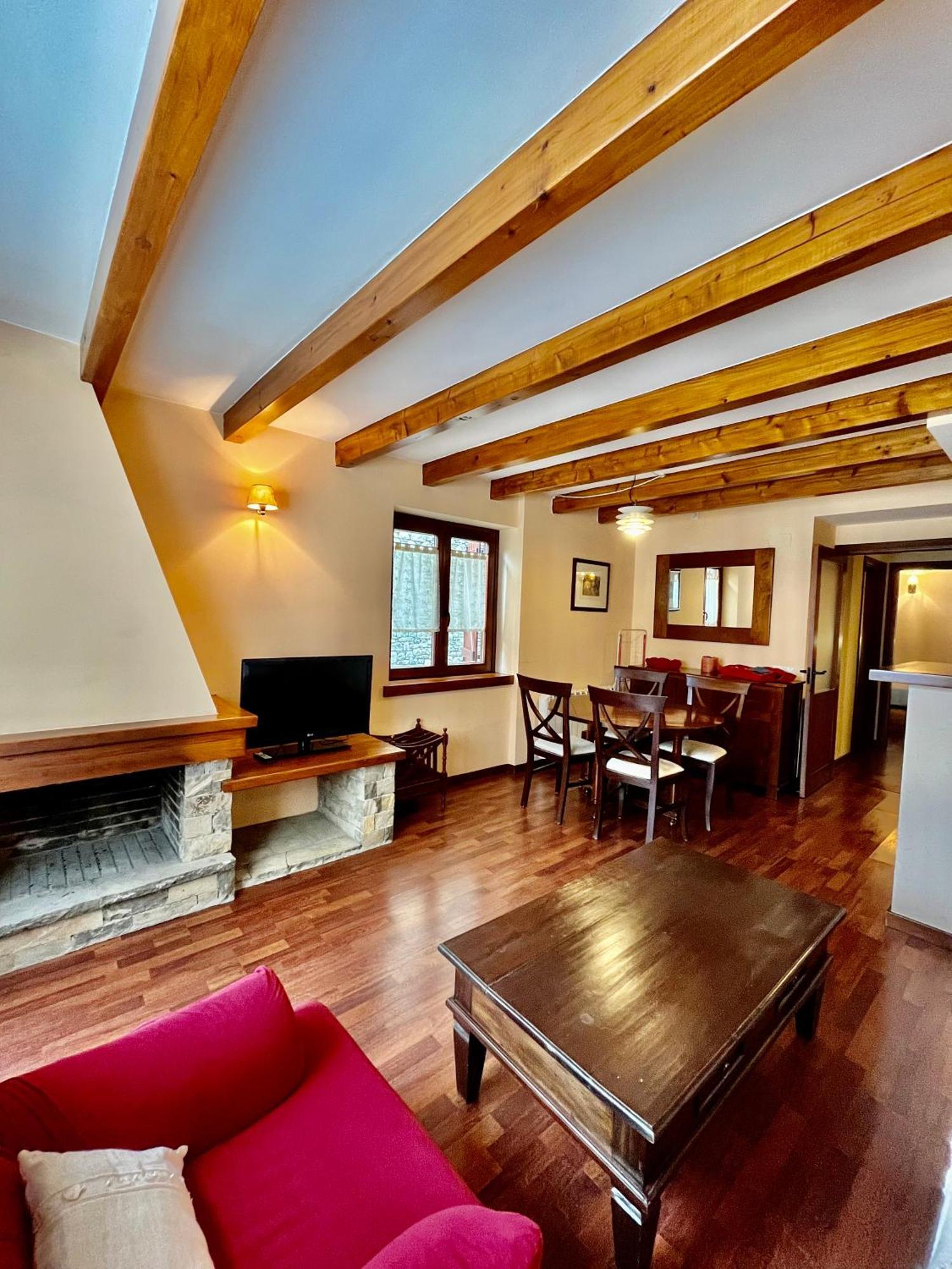 Luxury House Valencia D'Aneu 아파트 외부 사진